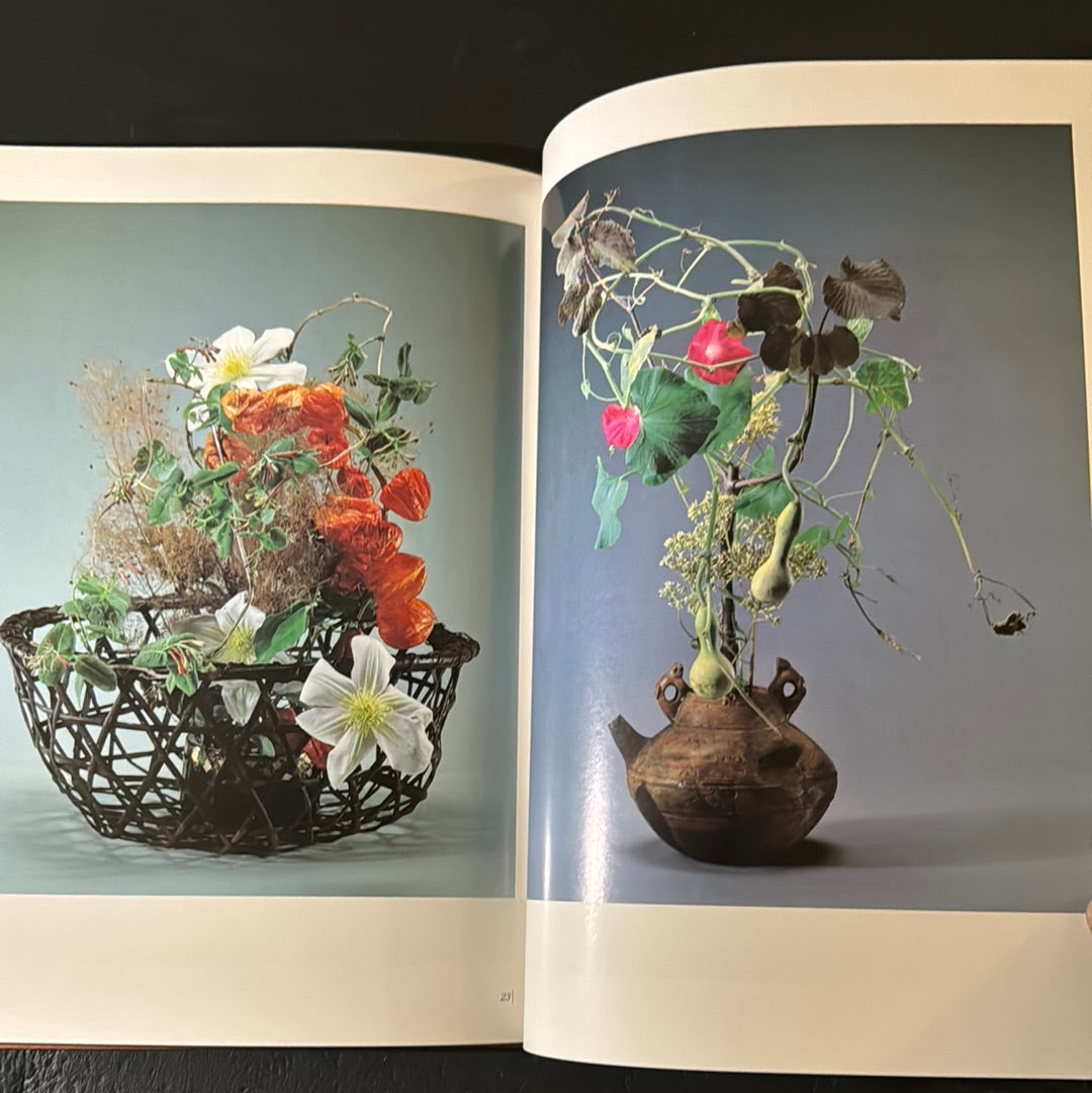 Ikebana by Sofu Teshigahara Ⅴ
My flowers