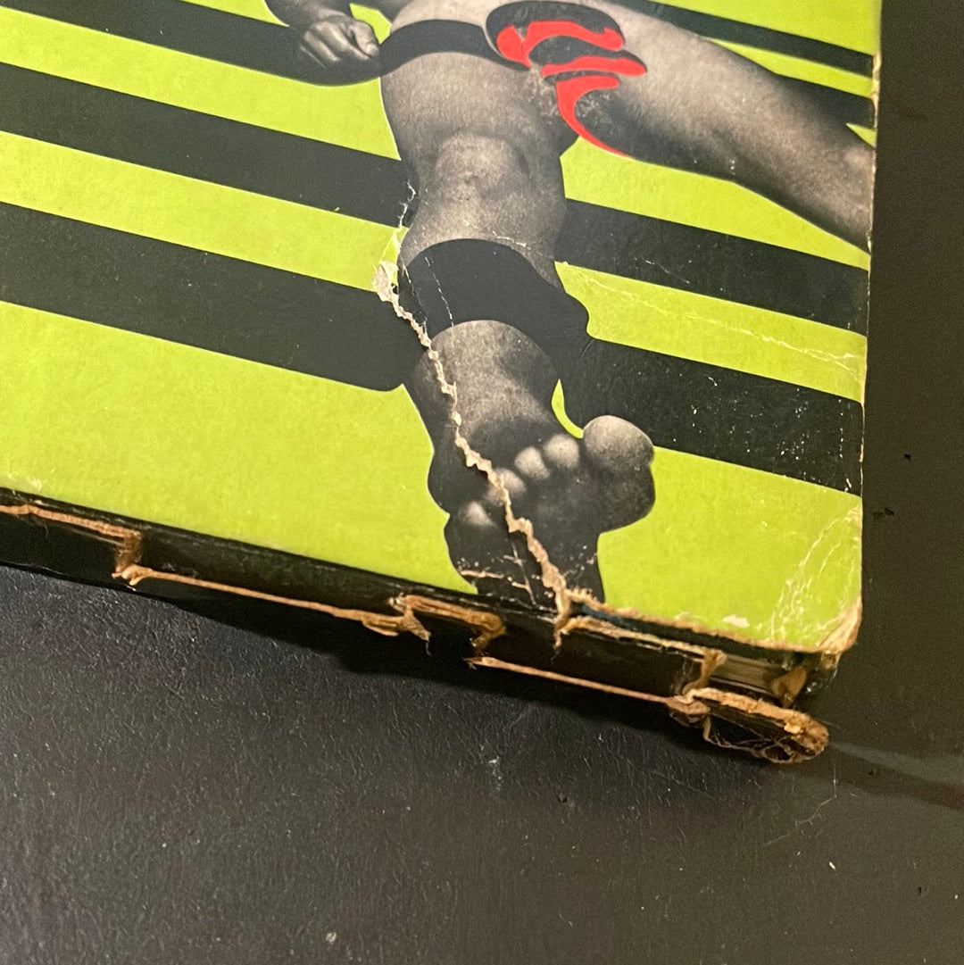 STRIPPED GUYS