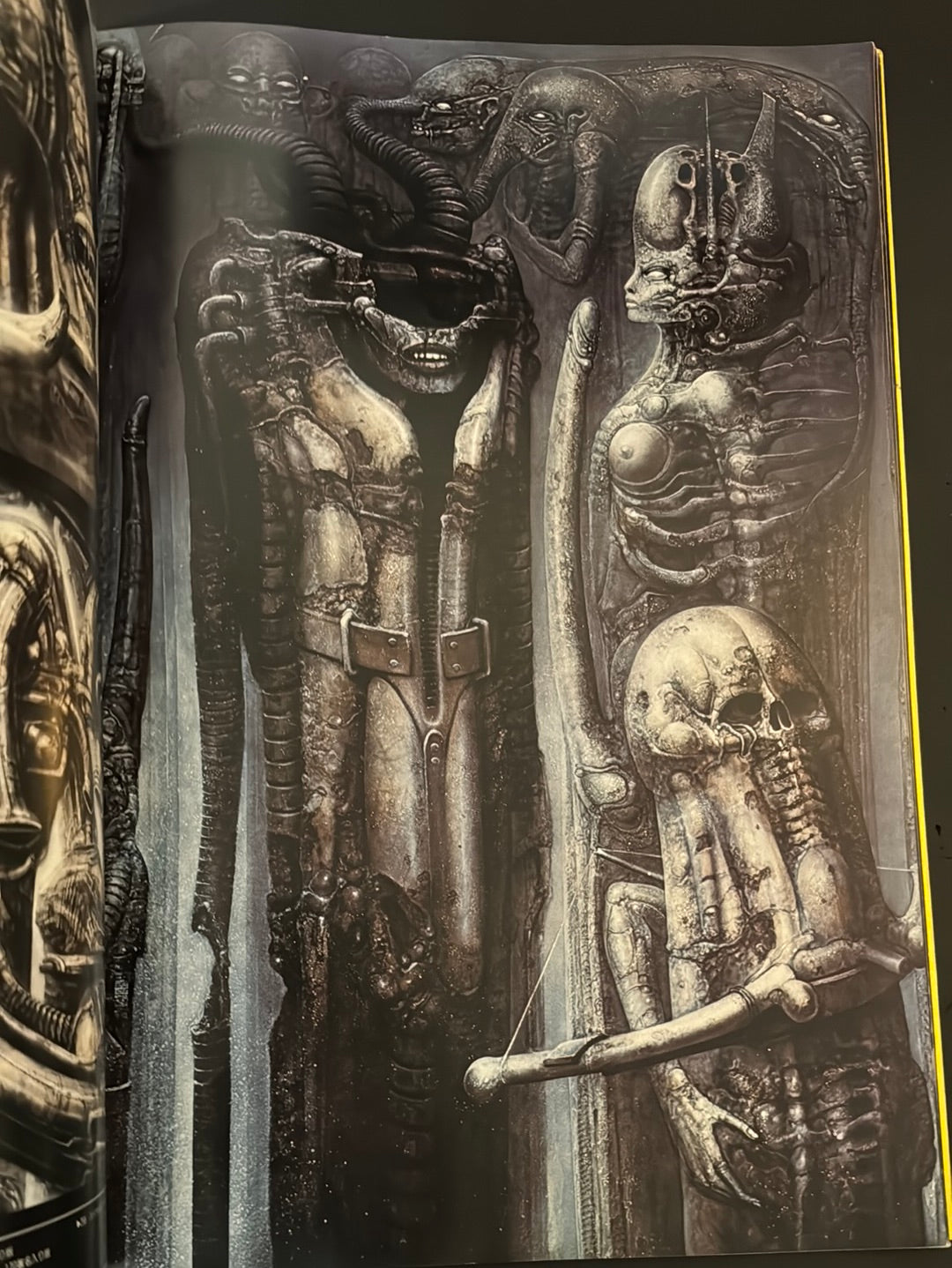 H.R.Giger's Necronomicon 1&2 (Japanese edition)