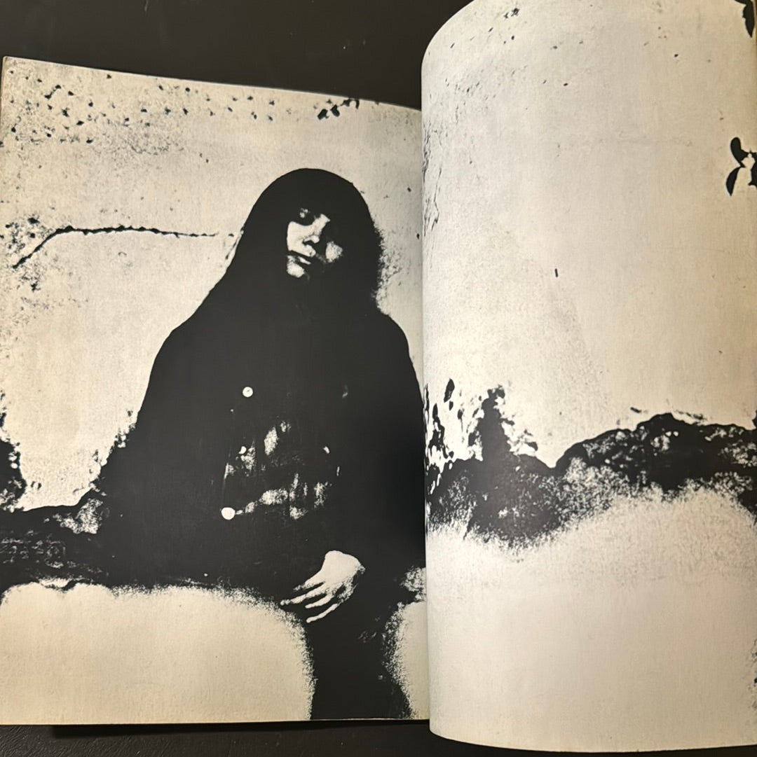 The world of MAKI ASAKAWA