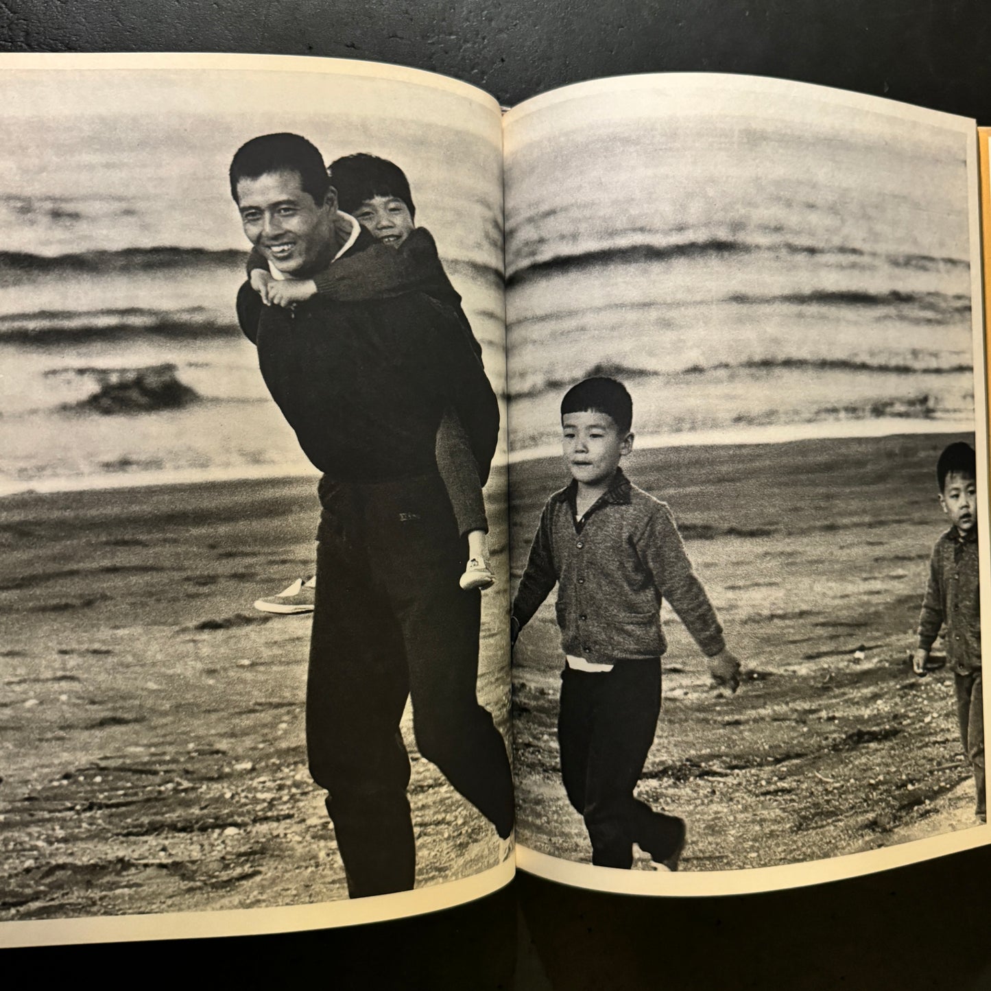 ASAHI CAMERA ANNUAL 1967