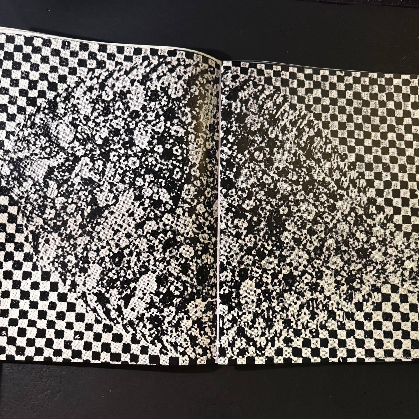 COMME des GARCONS Sixth Sense Numer 3 / 1989