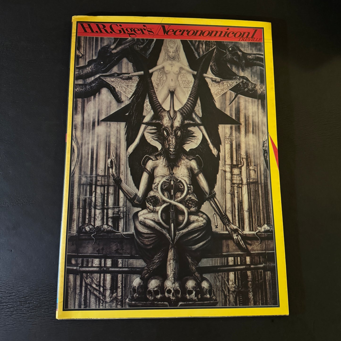 H.R.Giger's Necronomicon 1&2 (Japanese edition)