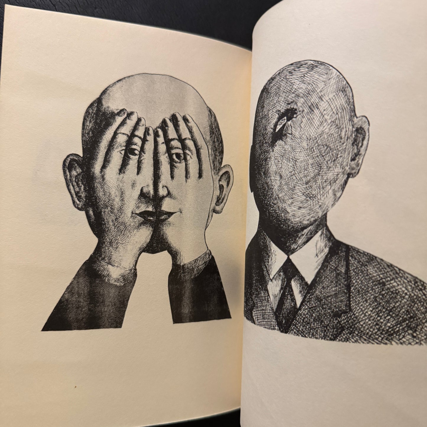LES MASOCHISTES (Japanese edition)