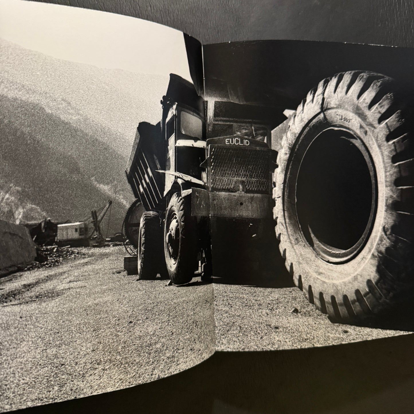 Remote Past a Memoir : 1951-1996