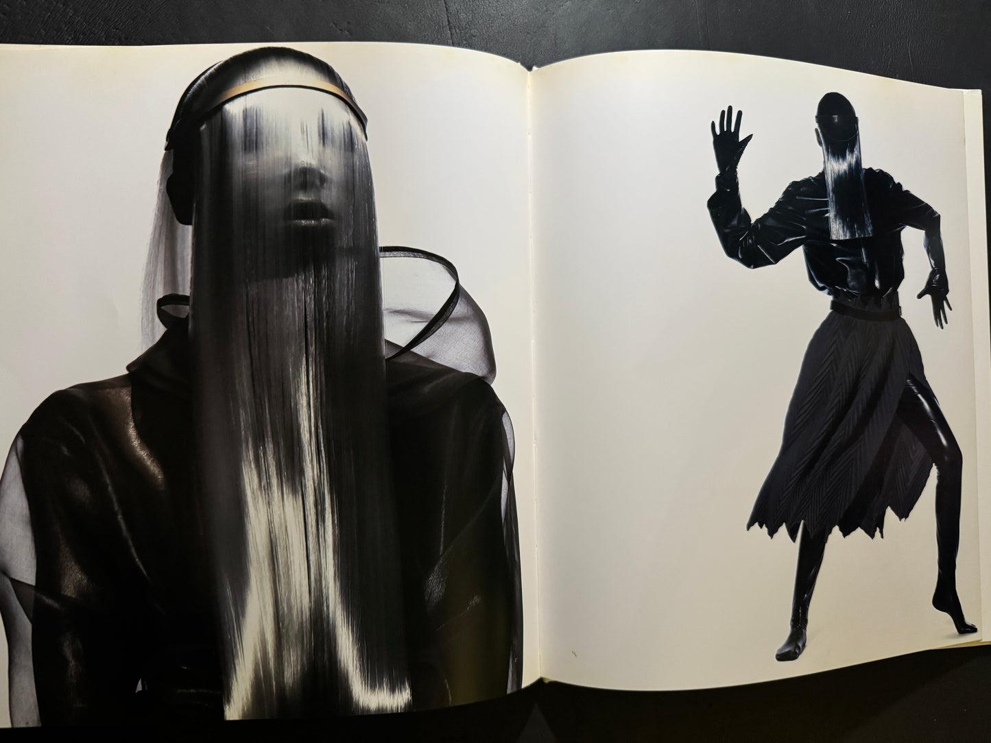 ISSEY MIYAKE BY IRVING PENN