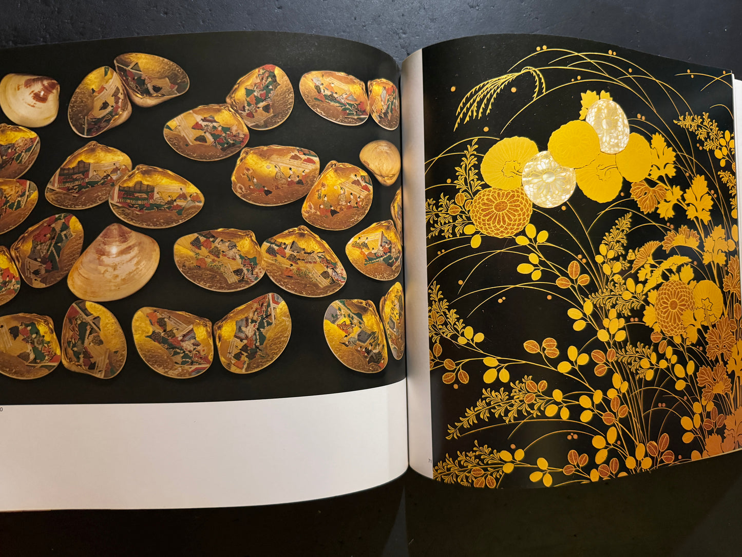 JAPANESE COLORING