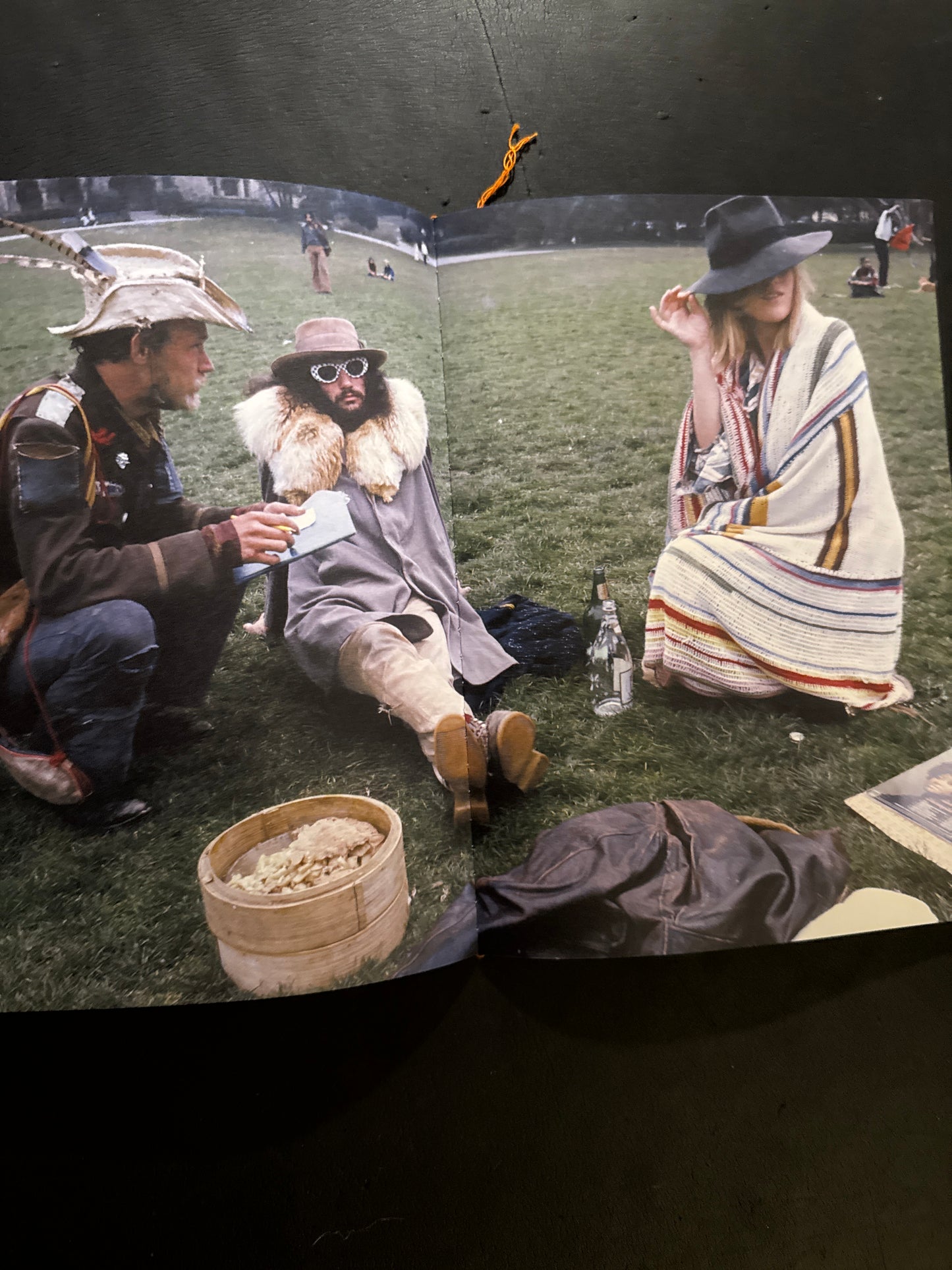 THE ANGELES of LIGHT