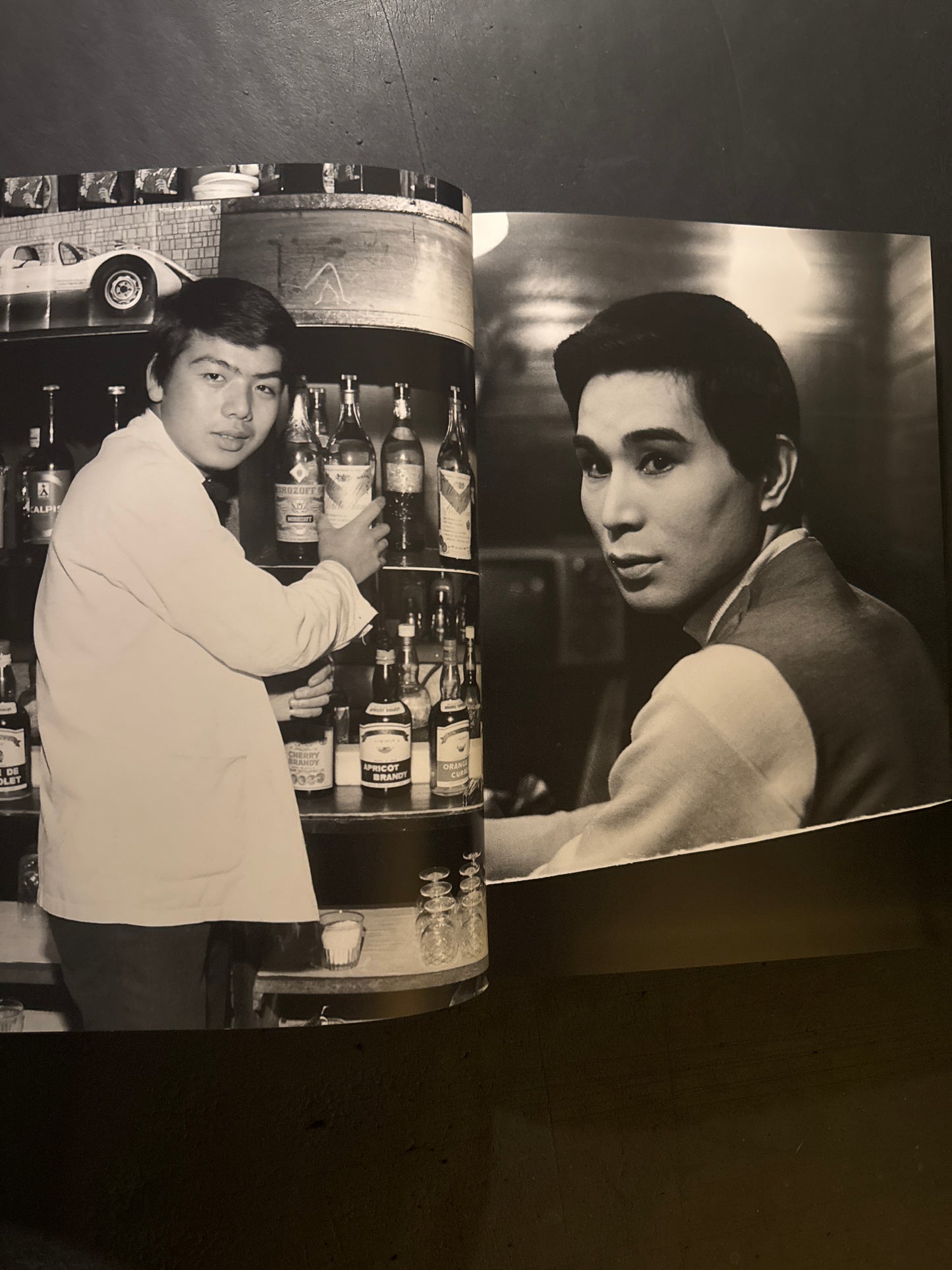 SHINJUKU GUNTODEN 1965-1973 (Limited 500copies)