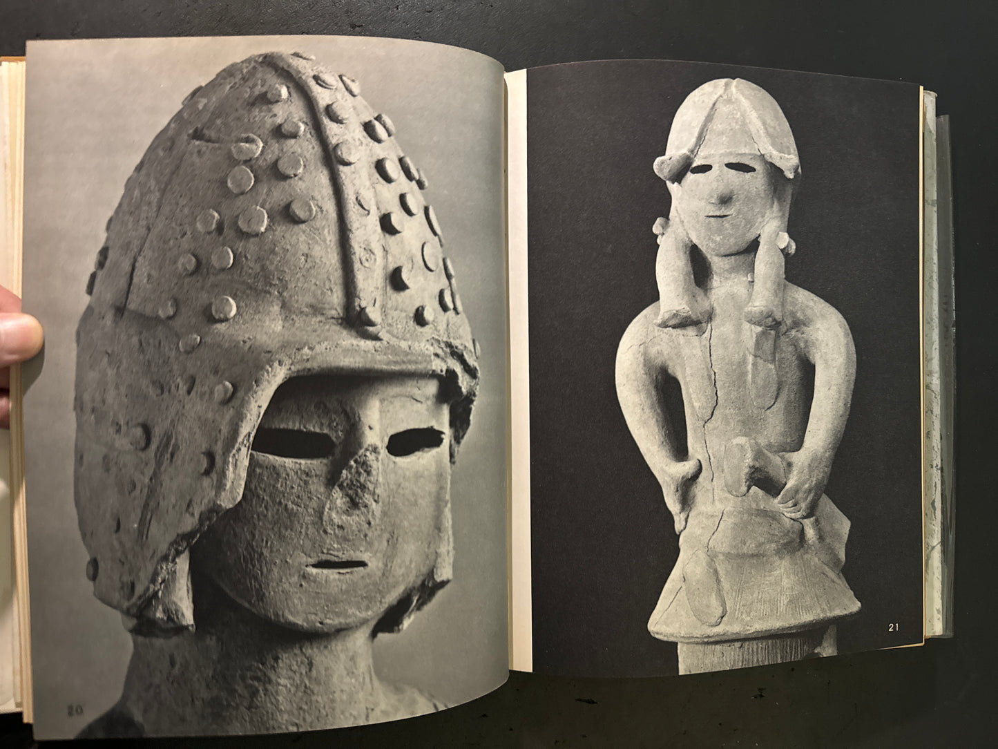 HANIWA CLAY FIGURES