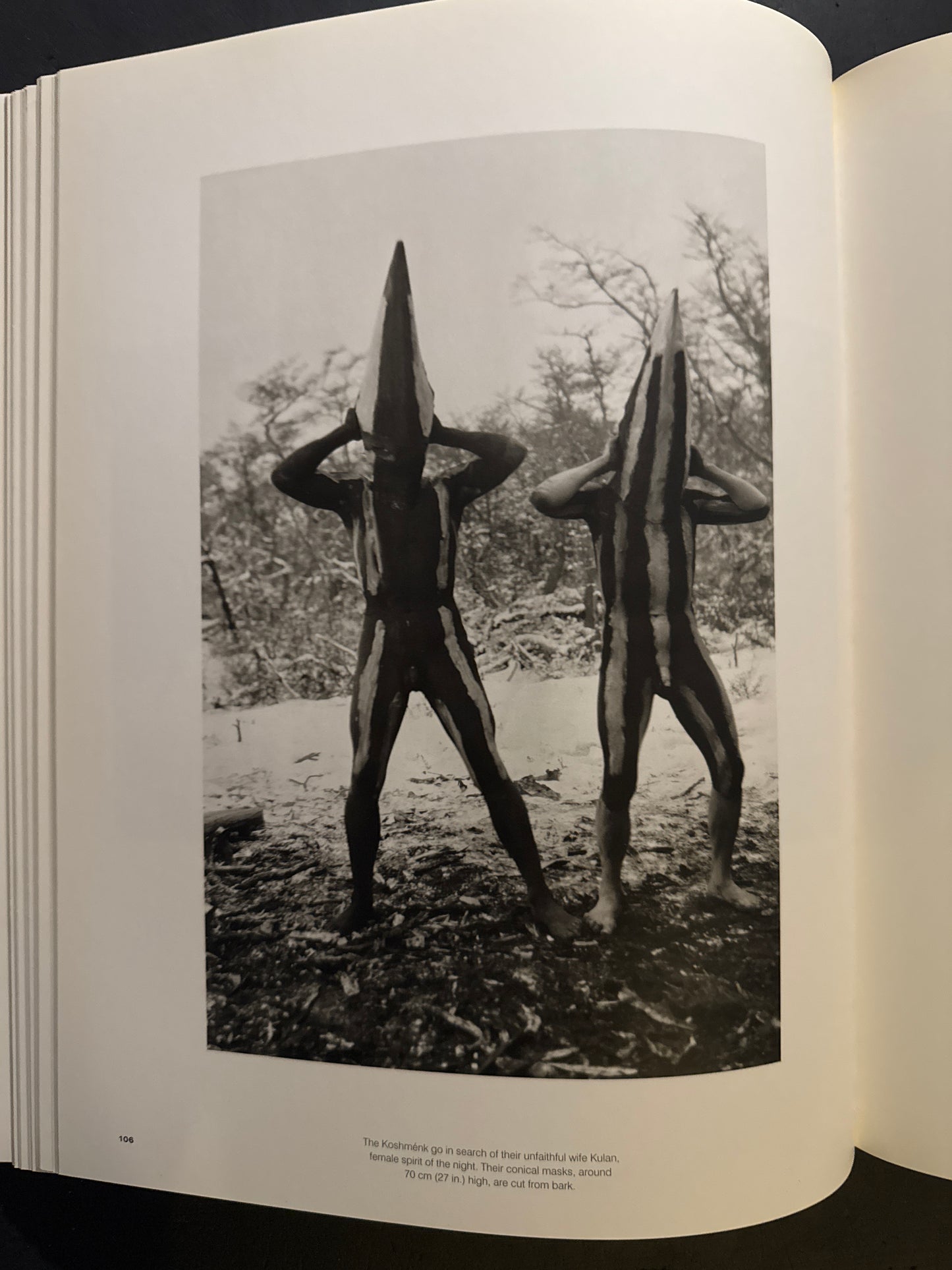 THE LOST TRIBES OF TIERRA DEI.FUEGO : SELK'NAM YAMANA KAWESQAR