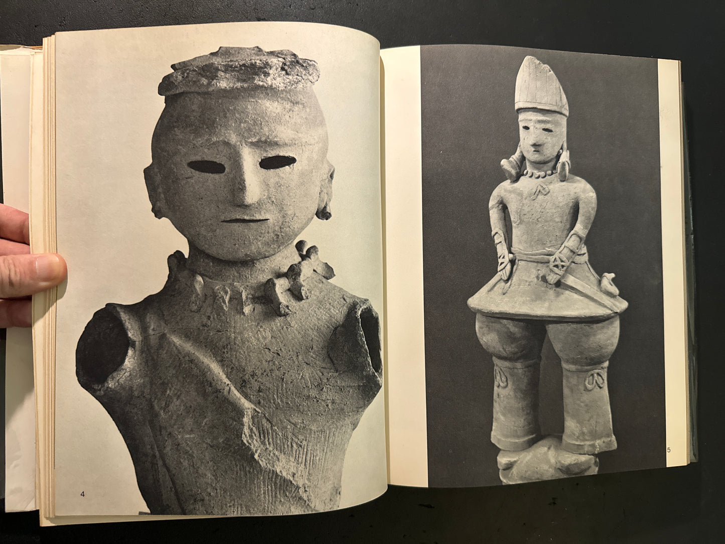 HANIWA CLAY FIGURES