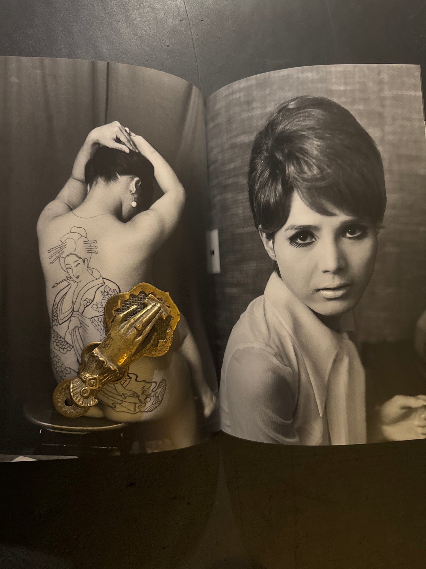 SHINJUKU GUNTODEN 1965-1973 (Limited 500copies)