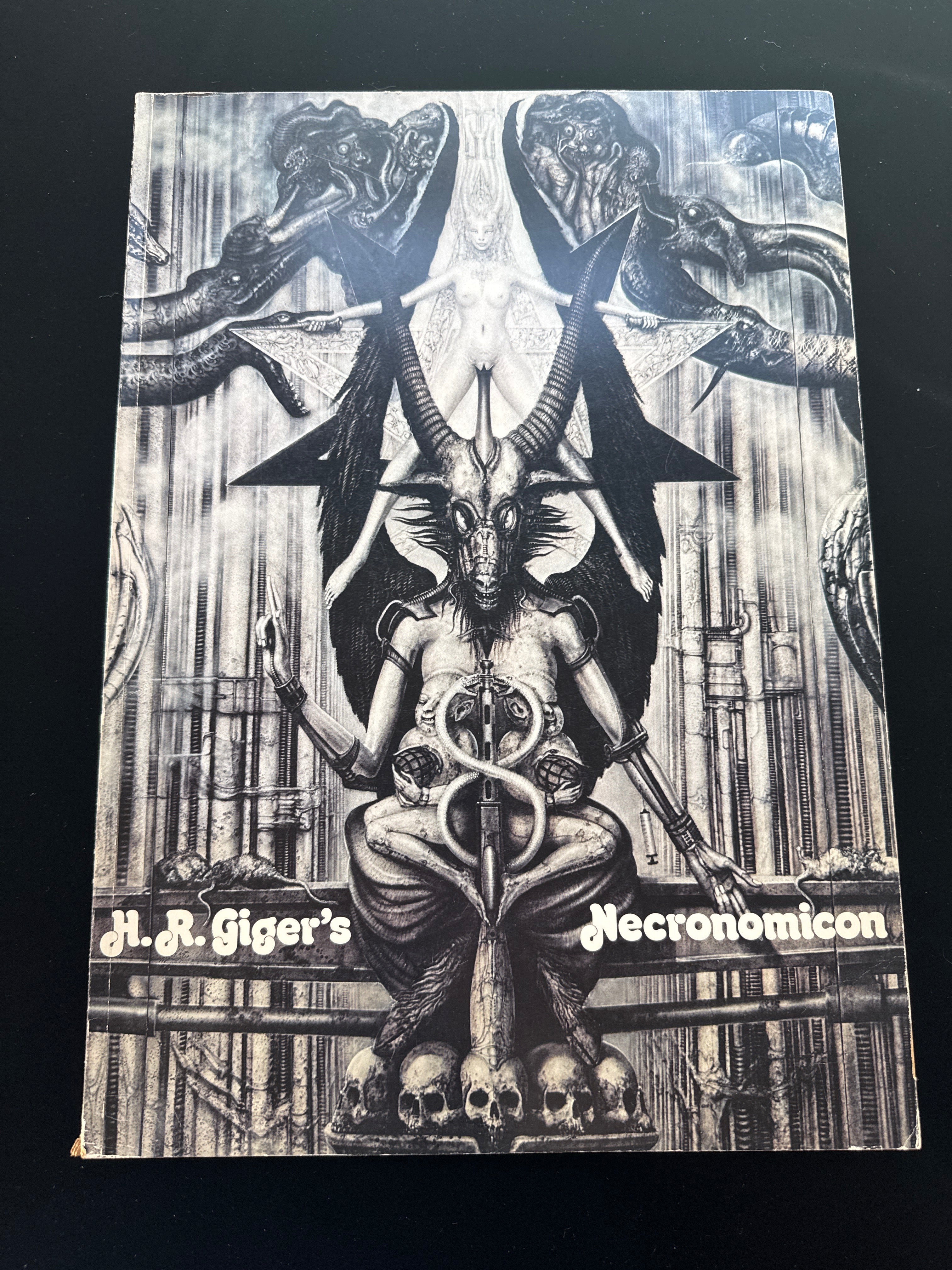 H.R.Giger's Necronomicon 1&2 – JAPANESE AVANT-GARDE BOOKS