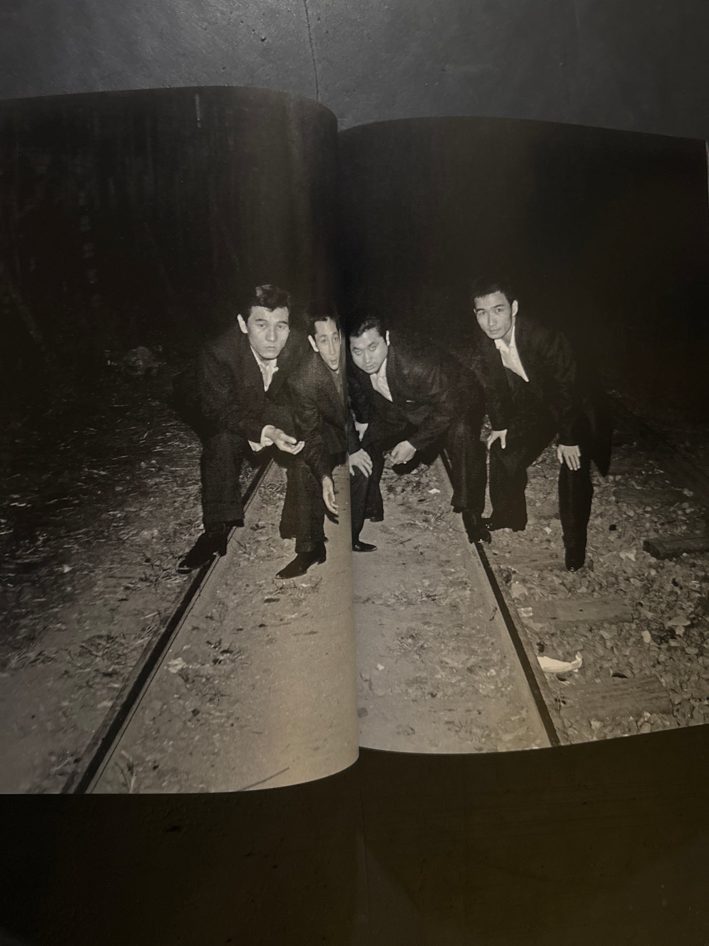 SHINJUKU GUNTODEN 1965-1973 (Limited 500copies)