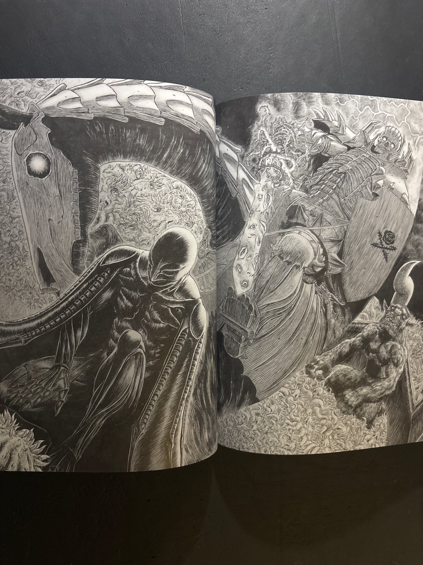 THE ARTWORK OF BERSERK