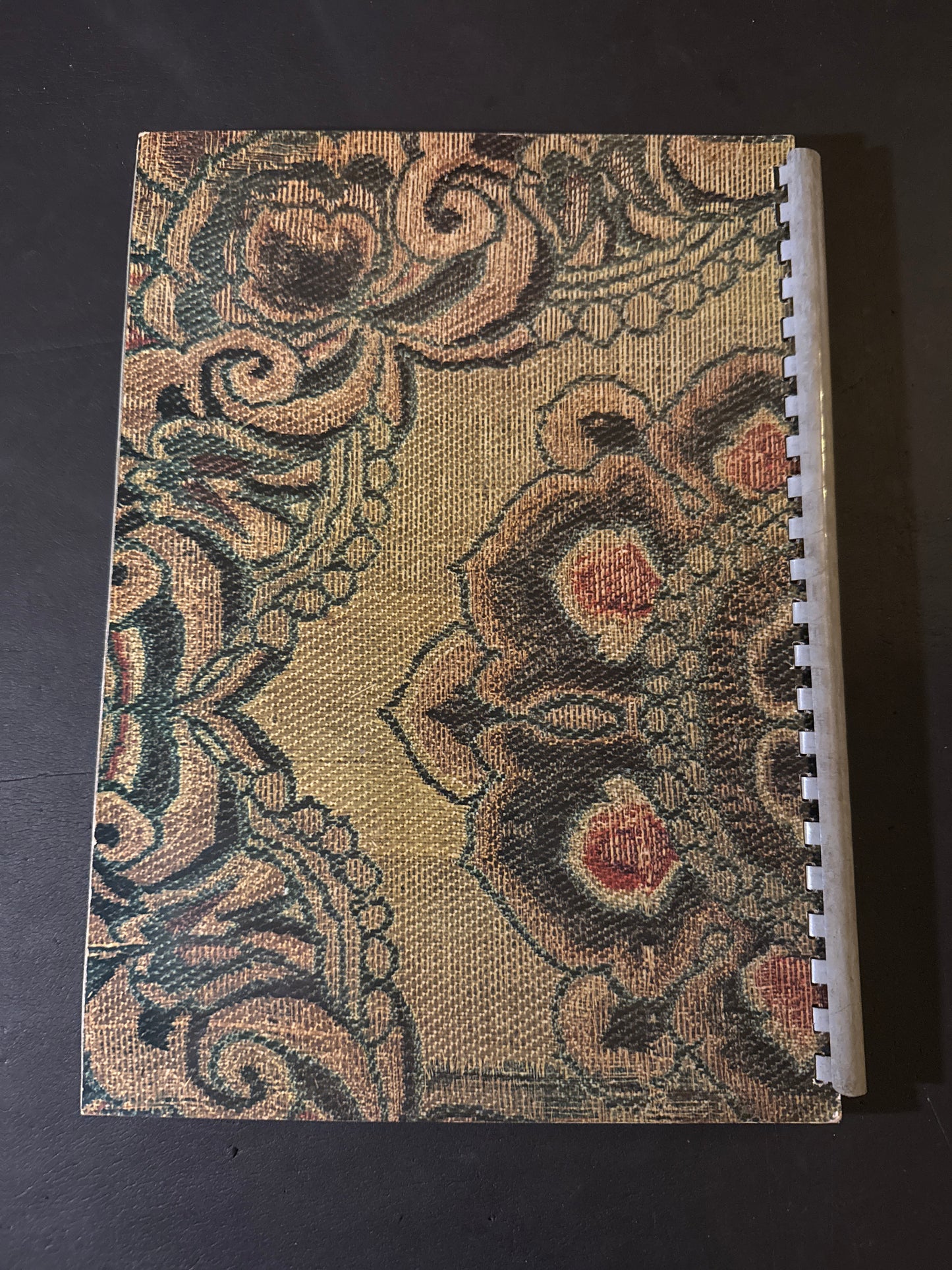 Woolens & Worsteds of Japan