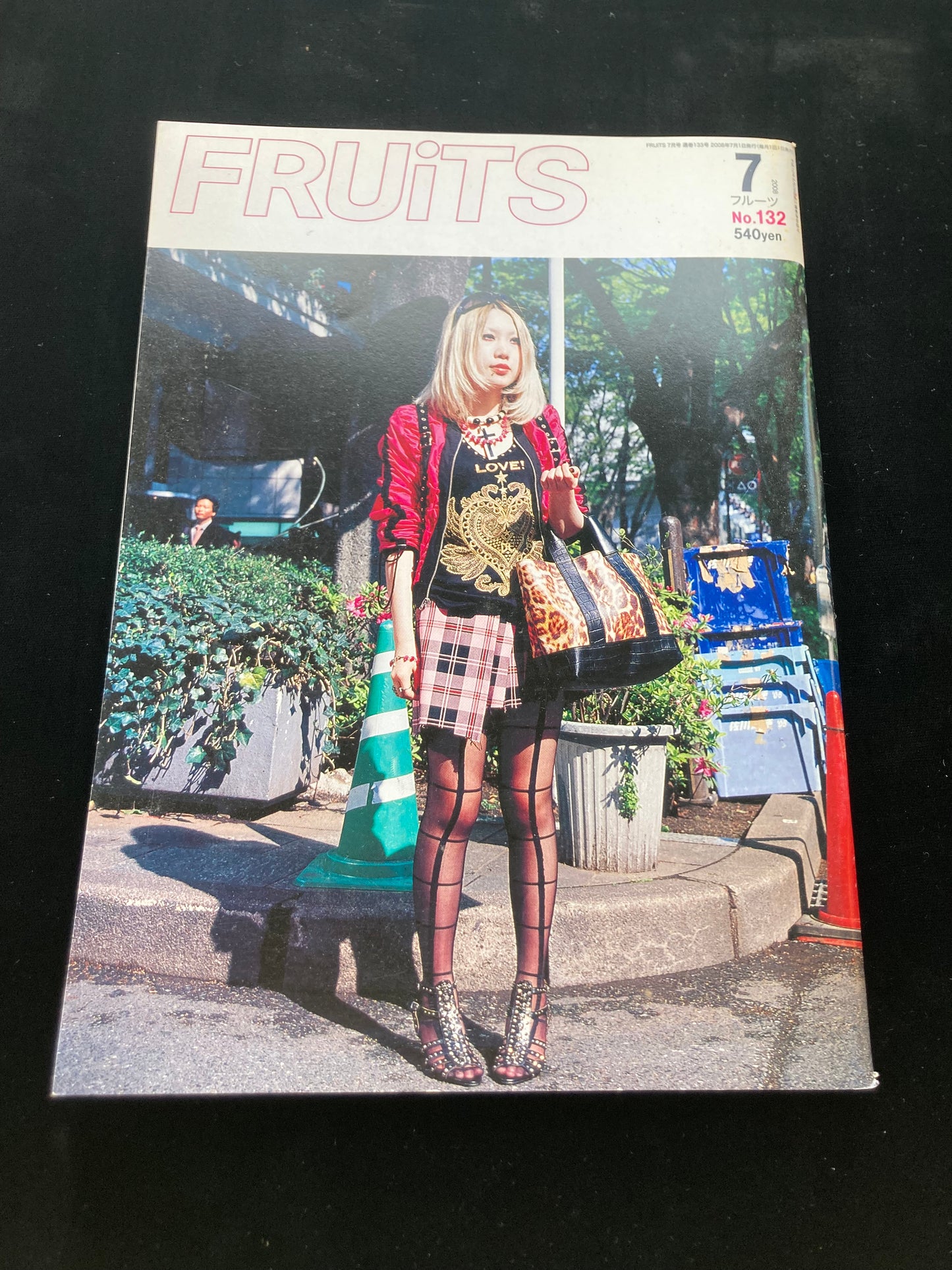 FRUiTS No.132