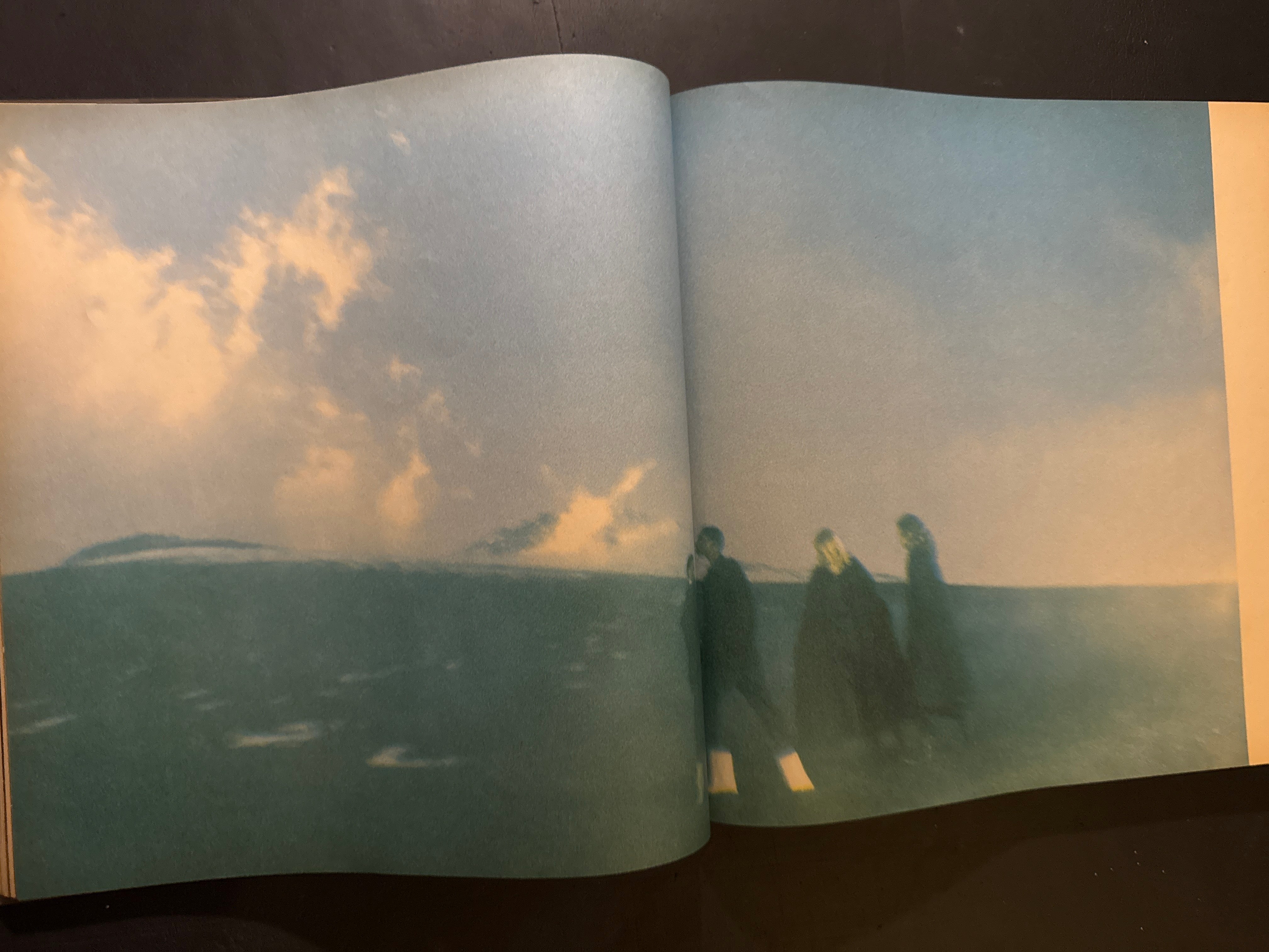 COMME des GARCONS 1975-1982 – JAPANESE AVANT-GARDE BOOKS