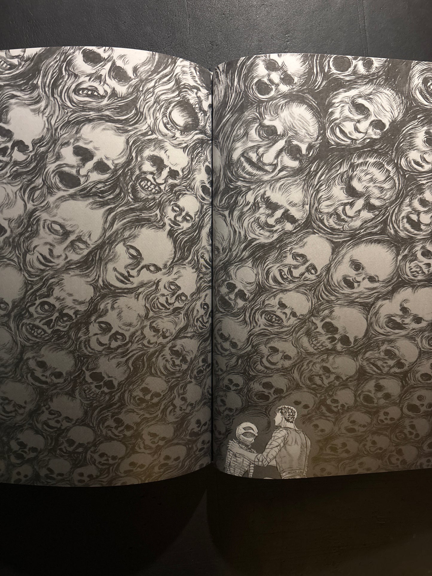 THE ARTWORK OF BERSERK
