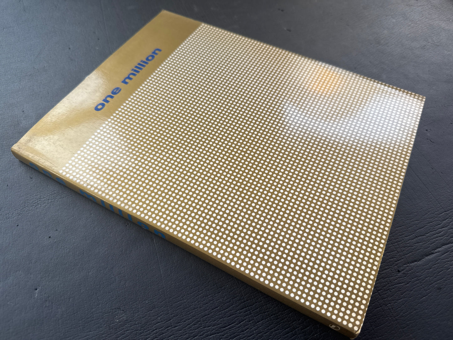 one million (blue version)