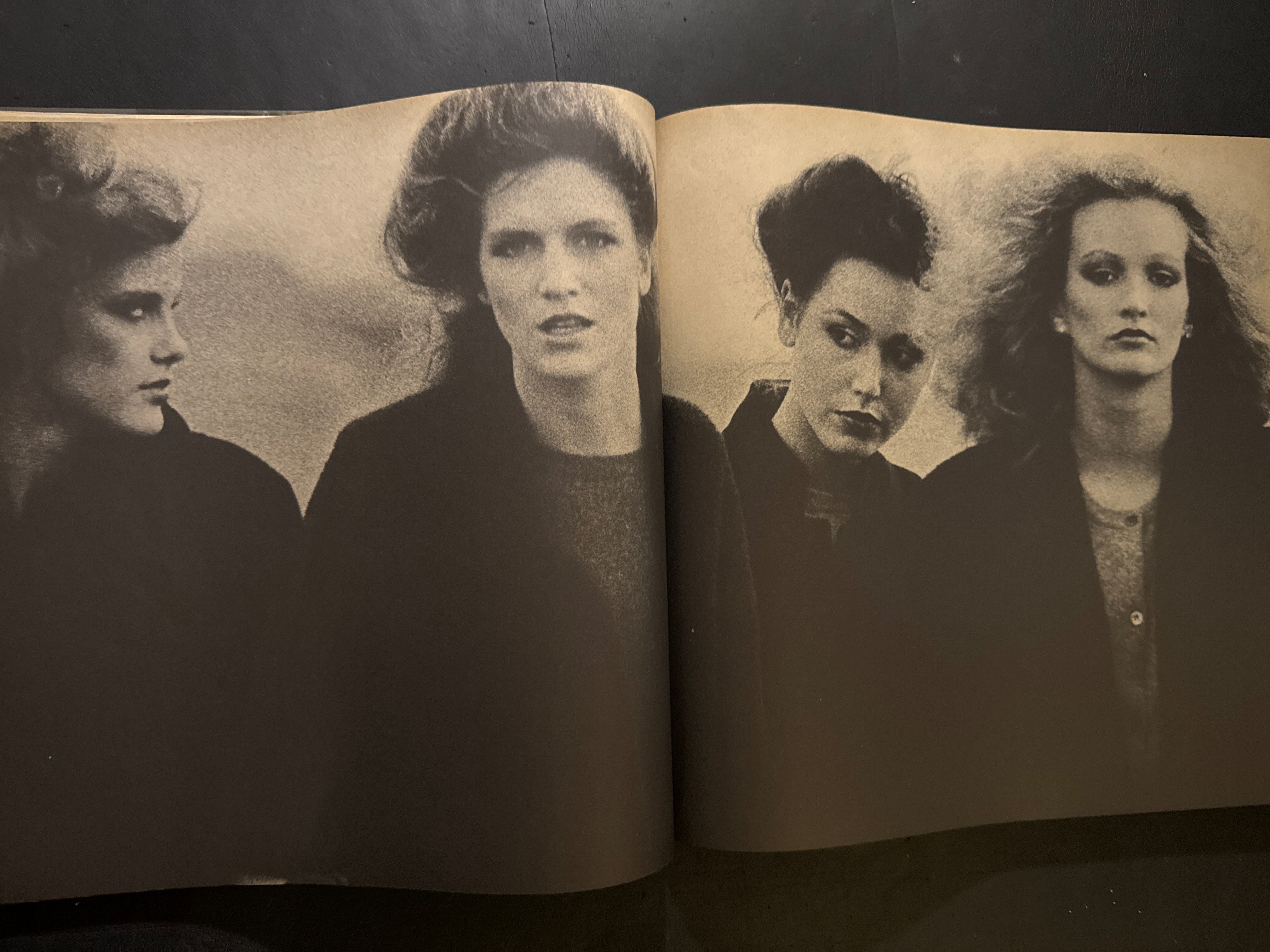 Comme des Garçons N。97 le 10 Juillet1987 Comme des Garçons No 97 le 10 Juillet 1987 | Rei Kawakubo