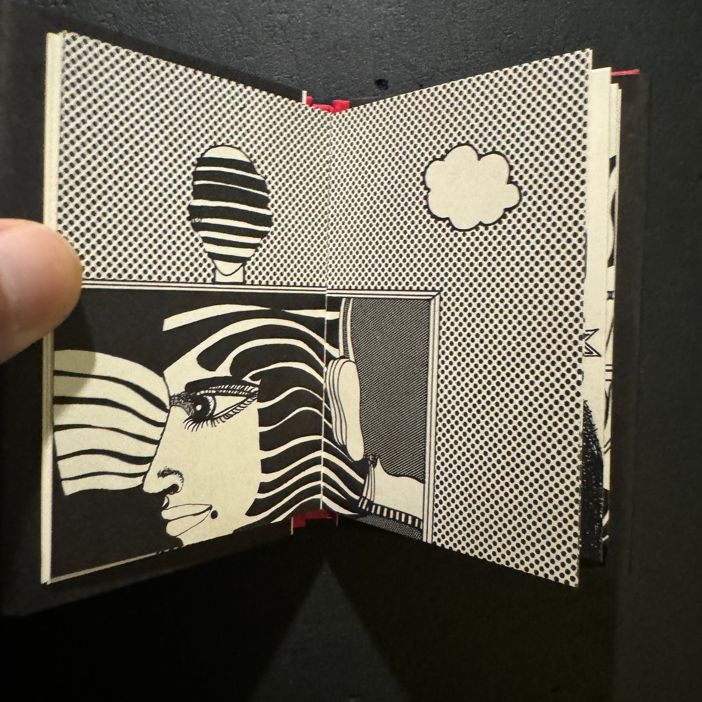 miniature book : three-sided mirror