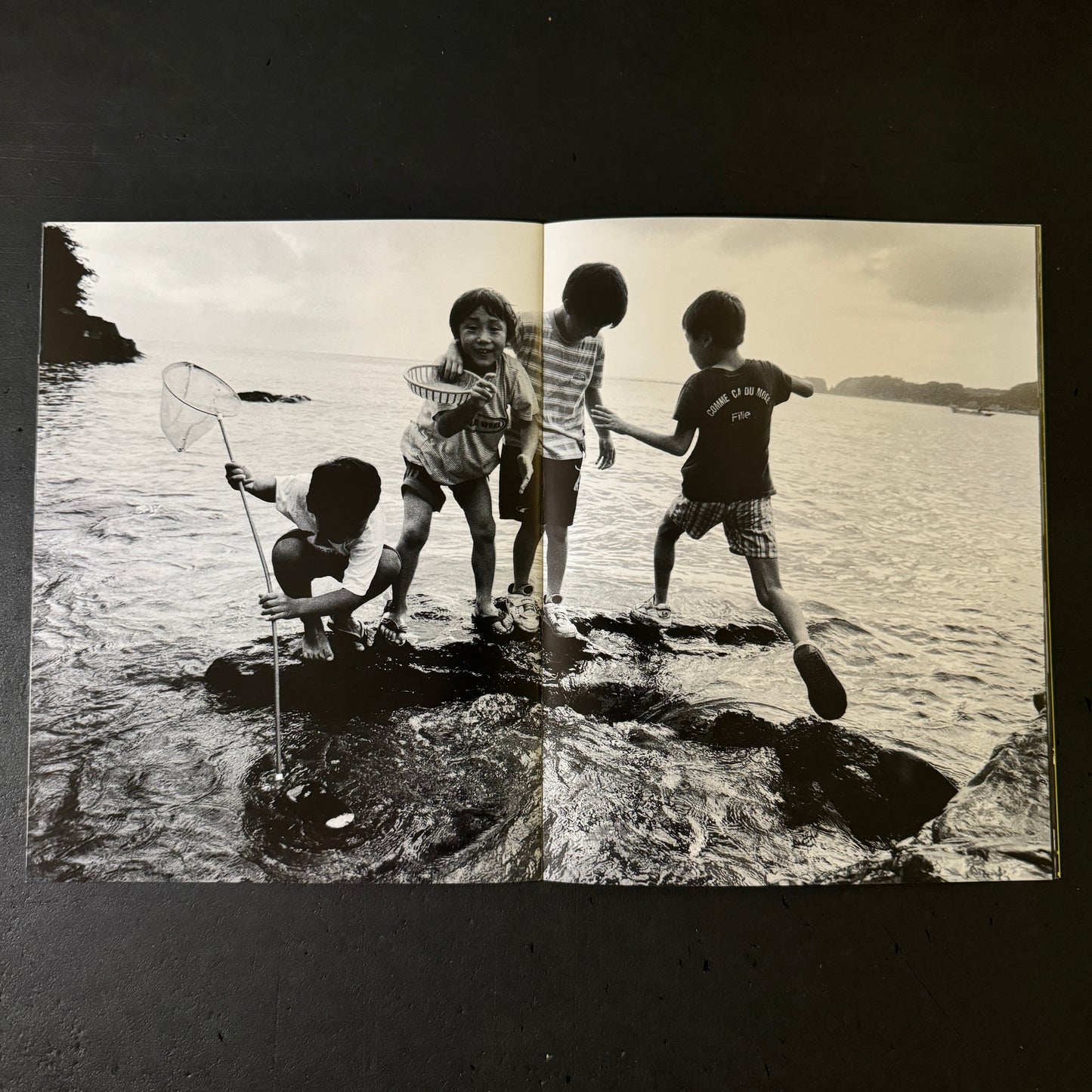 chigo to daibutsu(Child and the Great Buddha) .singed