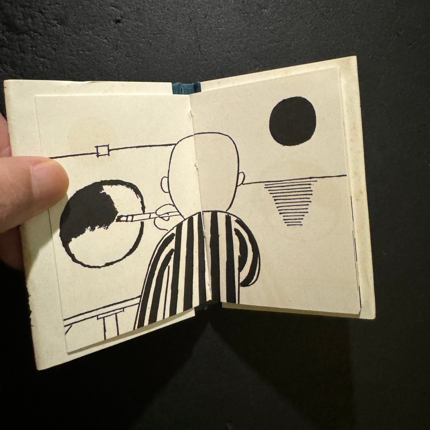 miniature book : three-sided mirror